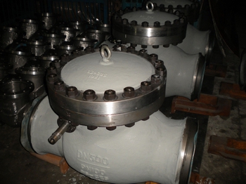 PN100 DN300 SWING CHECK VALVE WITH COUNTERWEIGHT