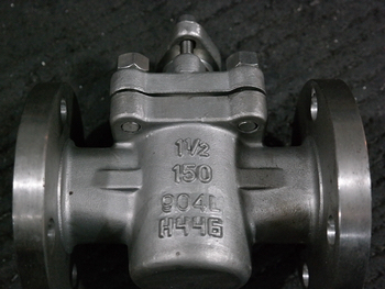 150lbs RF 1 1/2in 904L sleeved plug valves