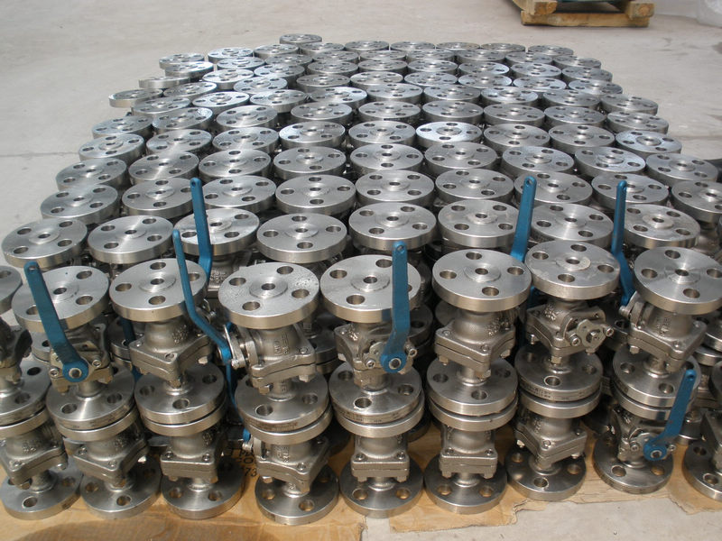 two pieces body cast steel floating ball valve