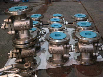 Duplex 904L sleeved plug valves