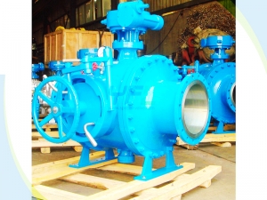 Pipeline pigging ball valves