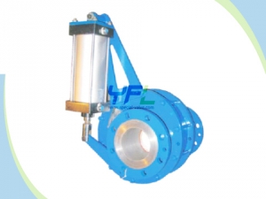 Ceramic rotating disc valve